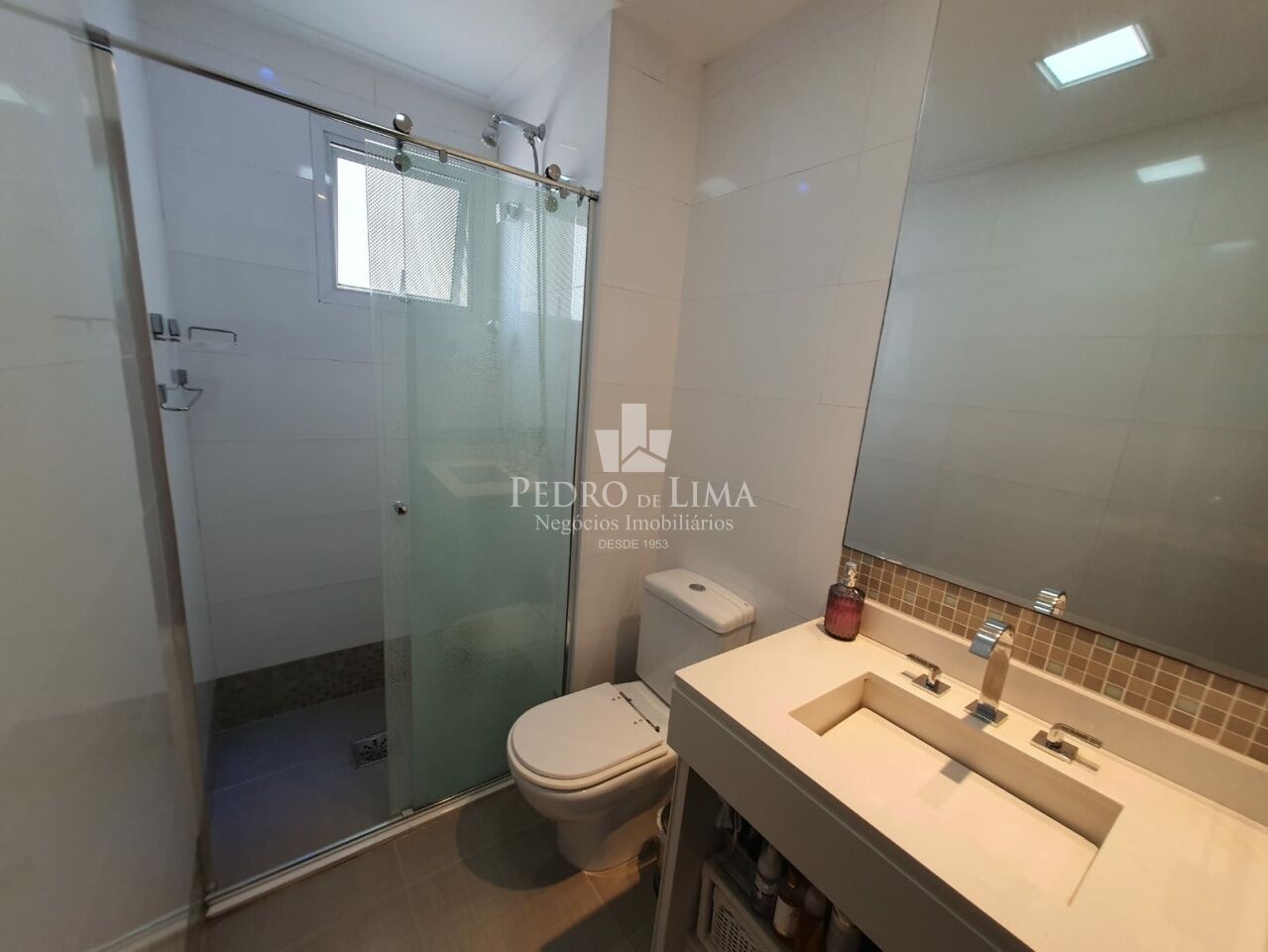 Apartamento no Tatuapé, alto padrão, "Porteira fechada", 171m2, 3 suítes e 3 vagas