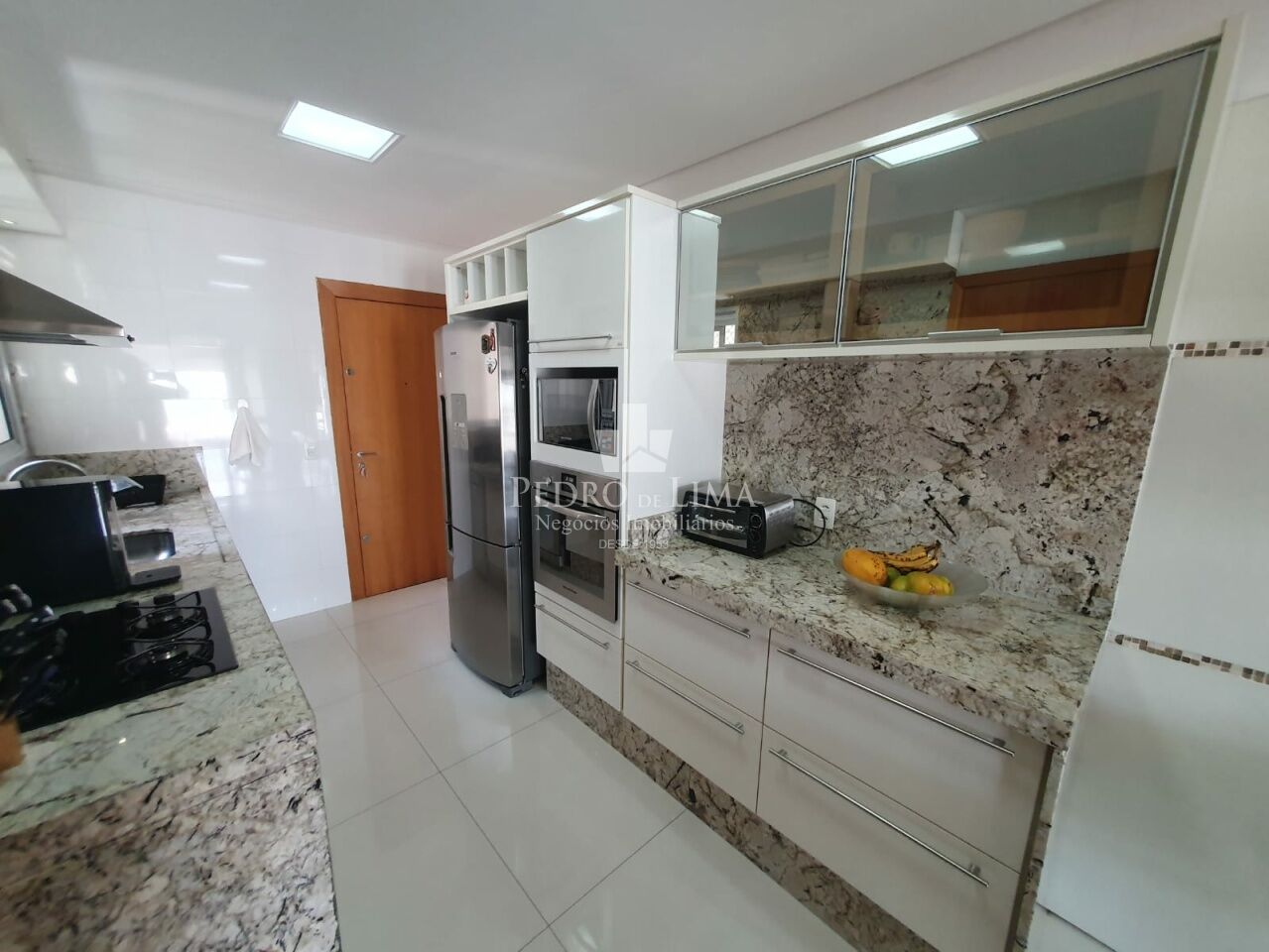 Apartamento no Tatuapé, alto padrão, "Porteira fechada", 171m2, 3 suítes e 3 vagas