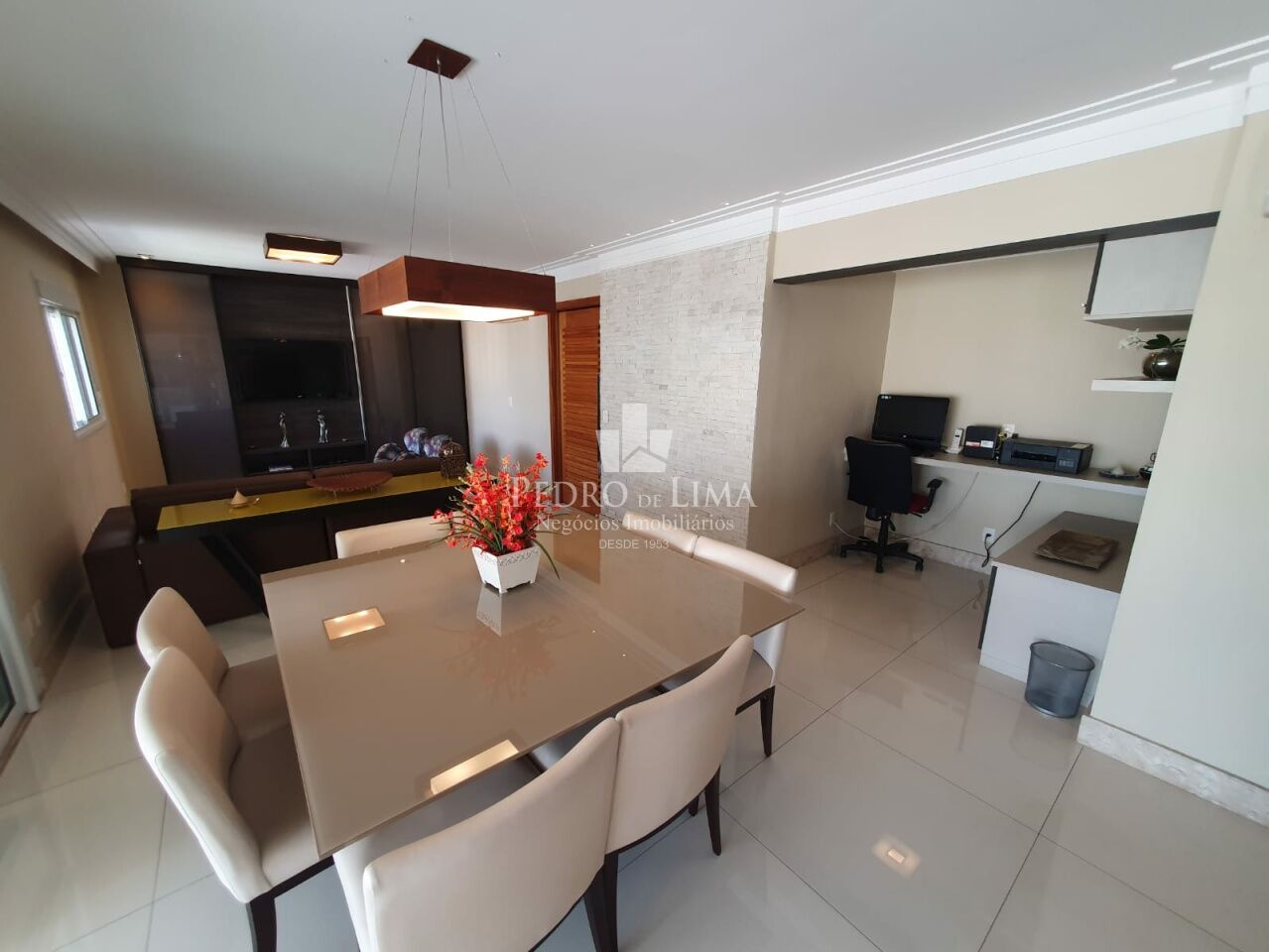 Apartamento no Tatuapé, alto padrão, "Porteira fechada", 171m2, 3 suítes e 3 vagas