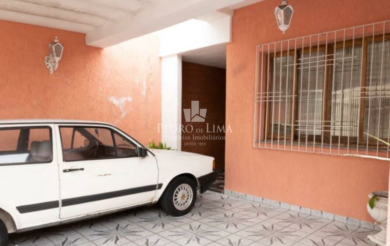 Casa térrea com muita luz natural e ambientes espaçosos