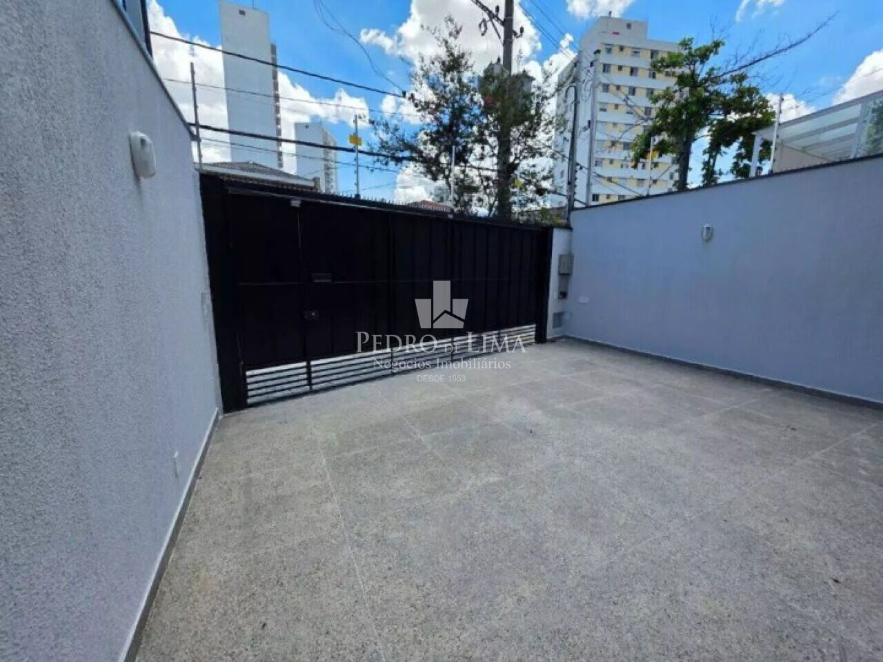 sobrado de alto pardão na Mooca, isolado,  4 dormitorios, sendo 2  suites, 3 vagas