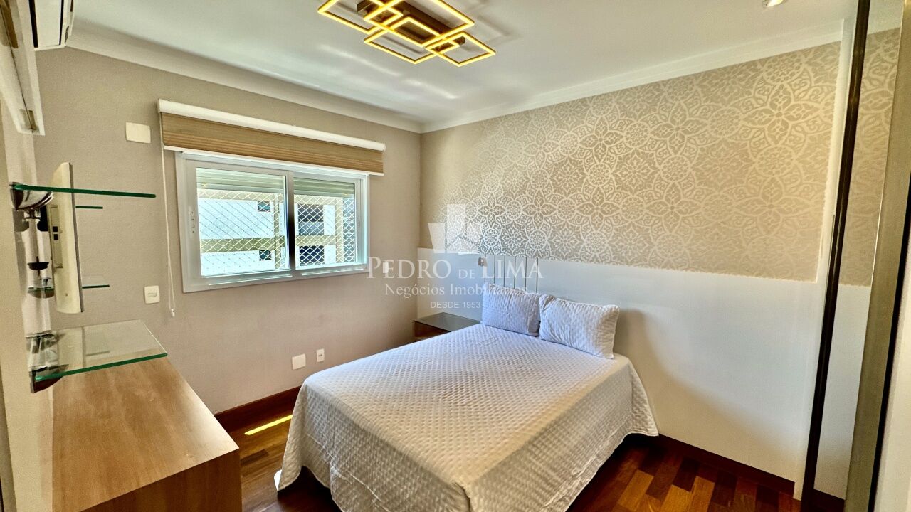Apartamento 4 suítes, 5 vagas, Anália Franco.