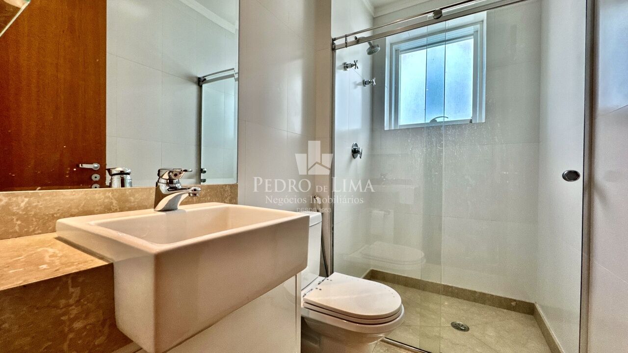 Apartamento 4 suítes, 5 vagas, Anália Franco.