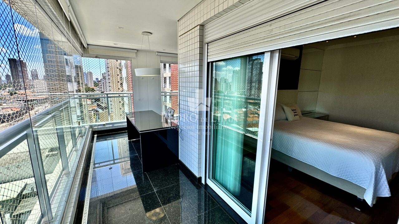 Apartamento 4 suítes, 5 vagas, Anália Franco.
