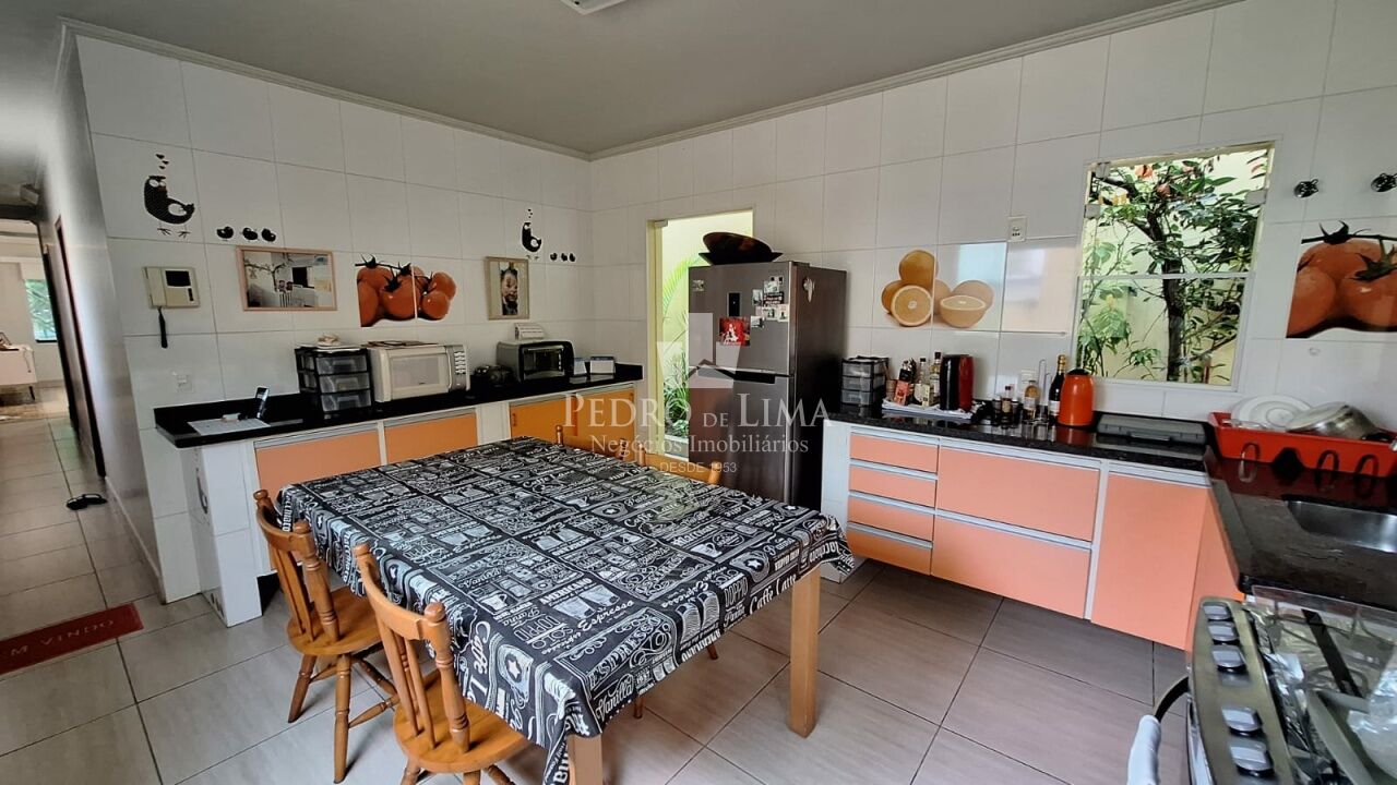 Sobrado 4 quartos , 3 vagas , 171 m² - V. Formosa