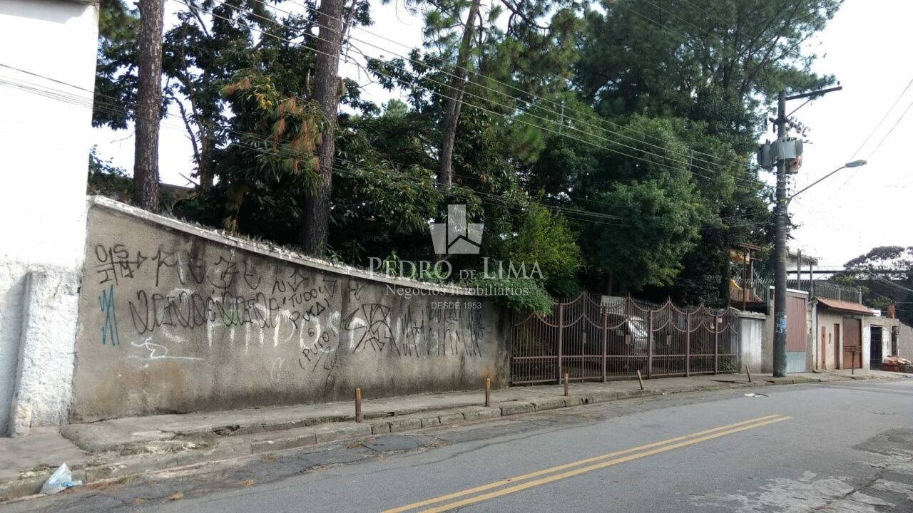 Tereno de 1500m² 30 x 50 - Vila Carmosiva