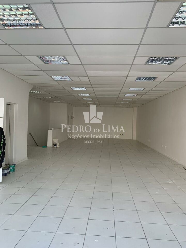 Salão Comercial 200m², 2 vagas, 2 banheiros, no Tatuapé.