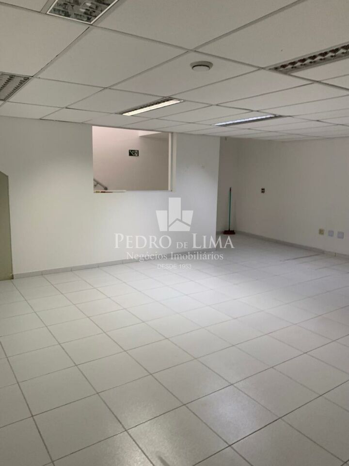 imagem do imovel Salão Comercial 200m², 2 vagas, 2 banheiros, no Tatuapé.  ref: TP29870