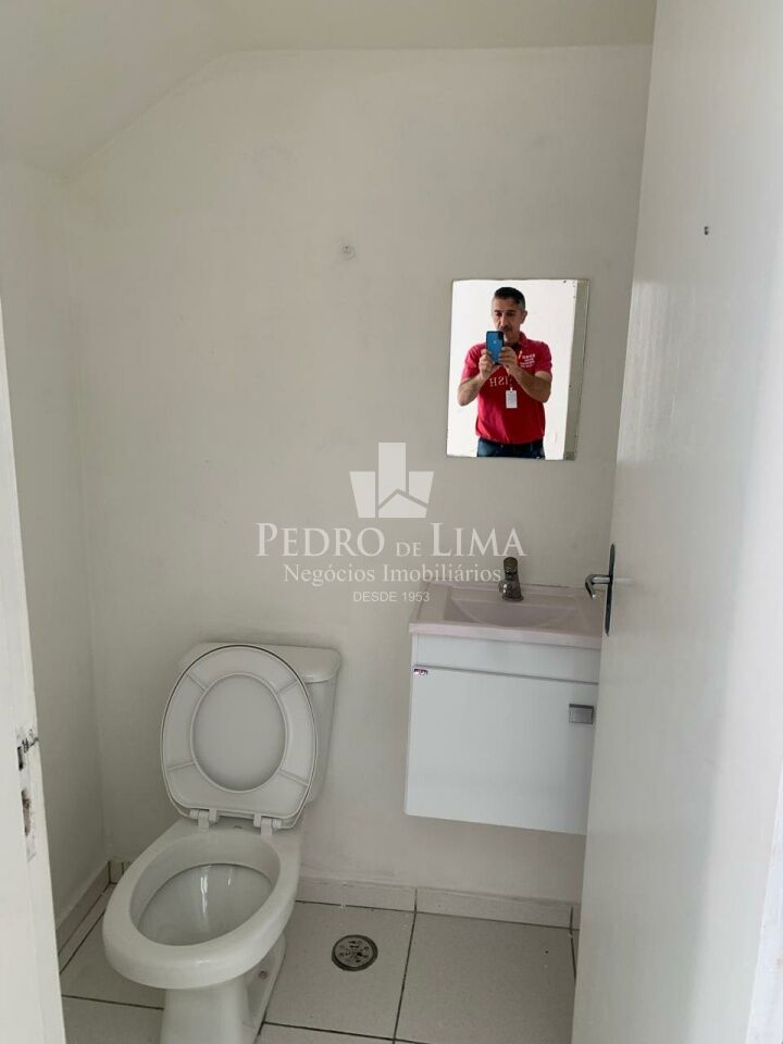 Salão Comercial 200m², 2 vagas, 2 banheiros, no Tatuapé.