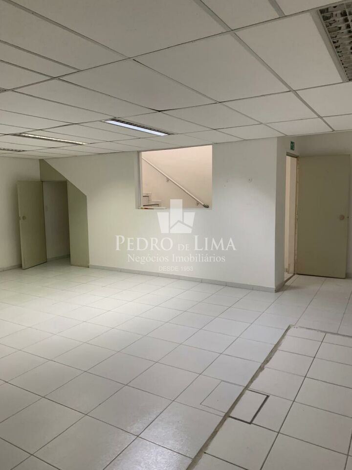 imagem do imovel Salão Comercial 200m², 2 vagas, 2 banheiros, no Tatuapé.  ref: TP29870