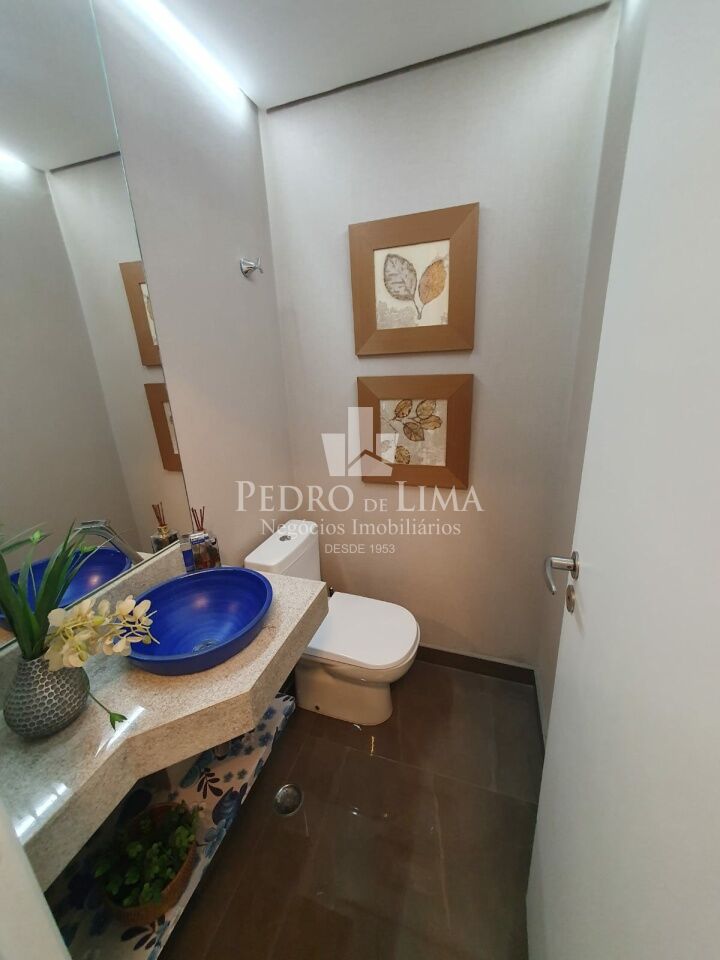 Apartamento bem localizado no Tatuapé, mobiliado, 107m2, 3 quartos e 2 vagas.