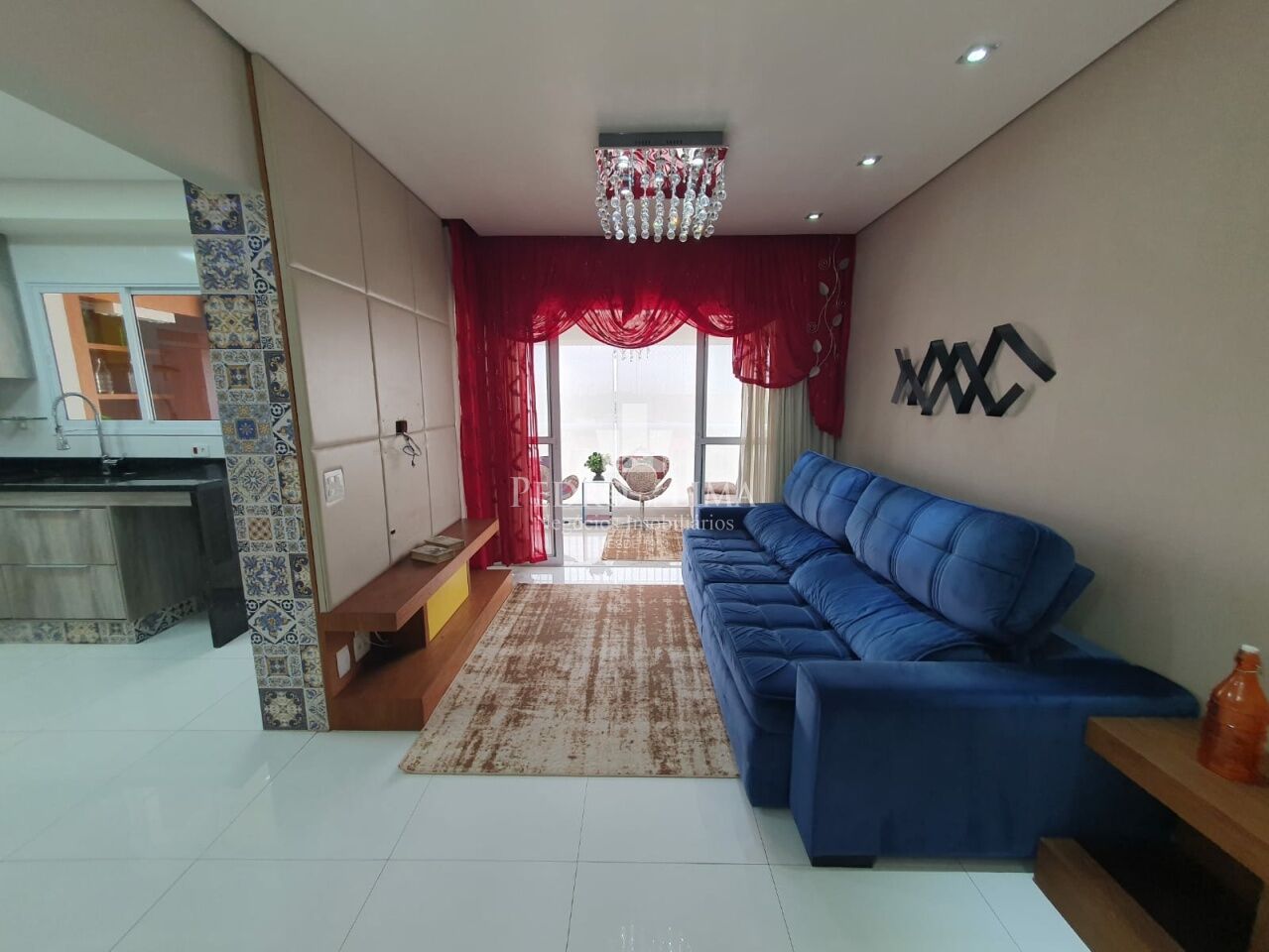 Apartamento bem localizado no Tatuapé, mobiliado, 107m2, 3 quartos e 2 vagas.
