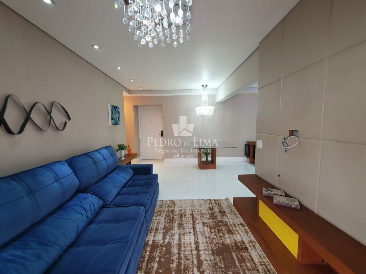 Apartamento bem localizado no Tatuapé, mobiliado, 107m2, 3 quartos e 2 vagas.