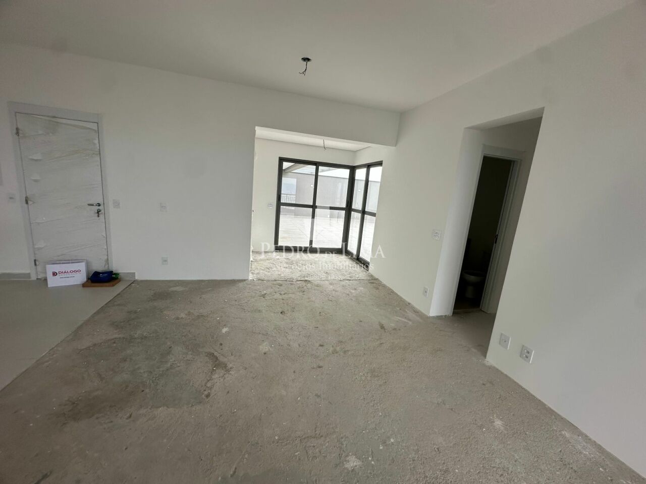 Apartamento tipo Cobertura, Parque Dialogo, 201m2, 3 suites, 2 vagas;