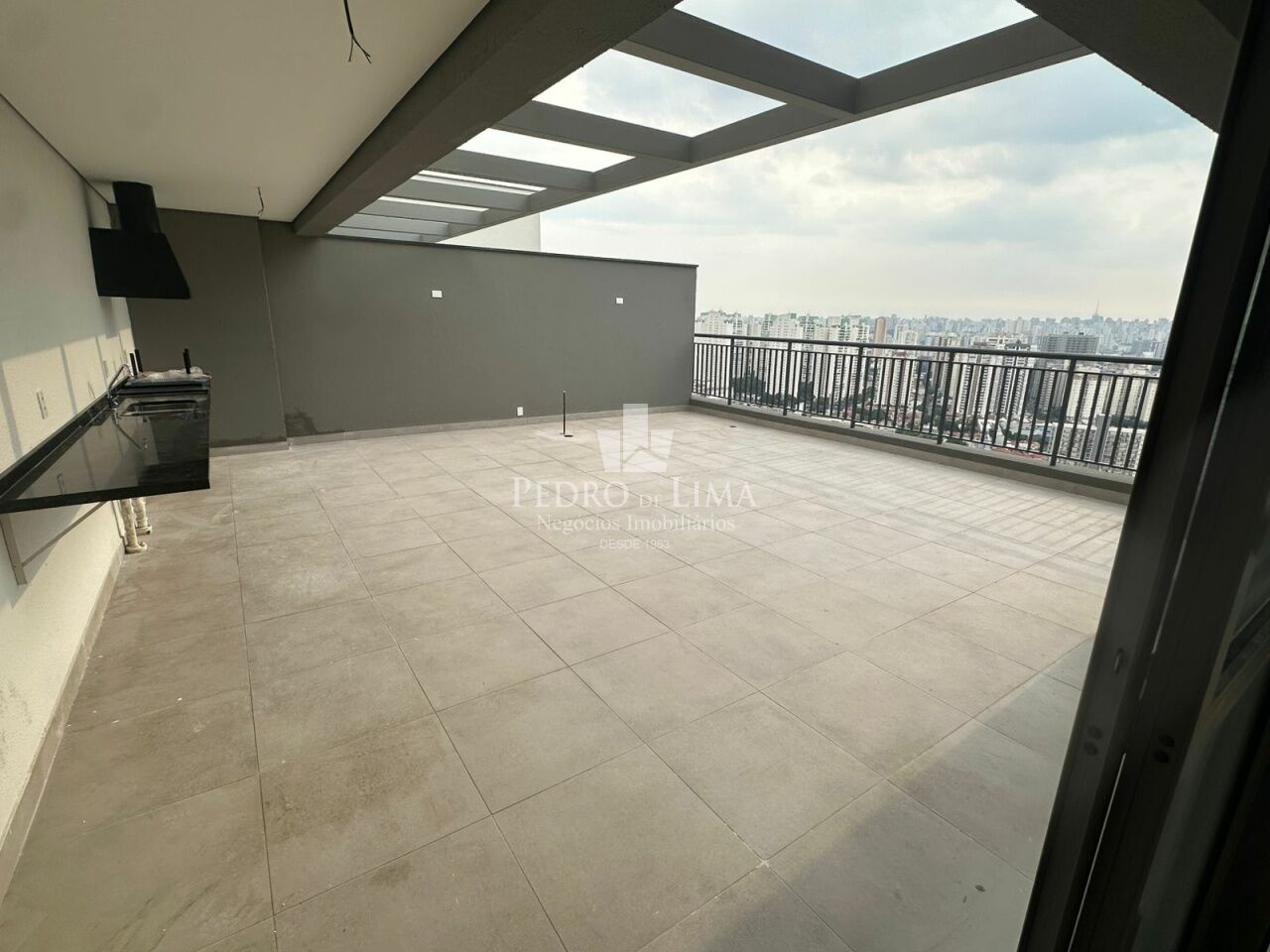 Apartamento tipo Cobertura, Parque Dialogo, 201m2, 3 suites, 2 vagas;