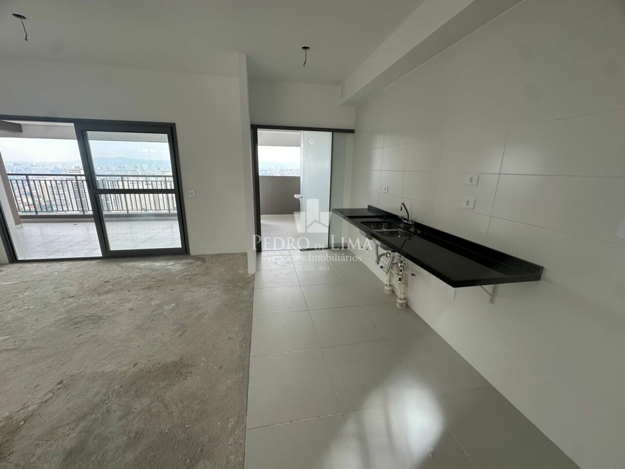Apartamento tipo Cobertura, Parque Dialogo, 201m2, 3 suites, 2 vagas;