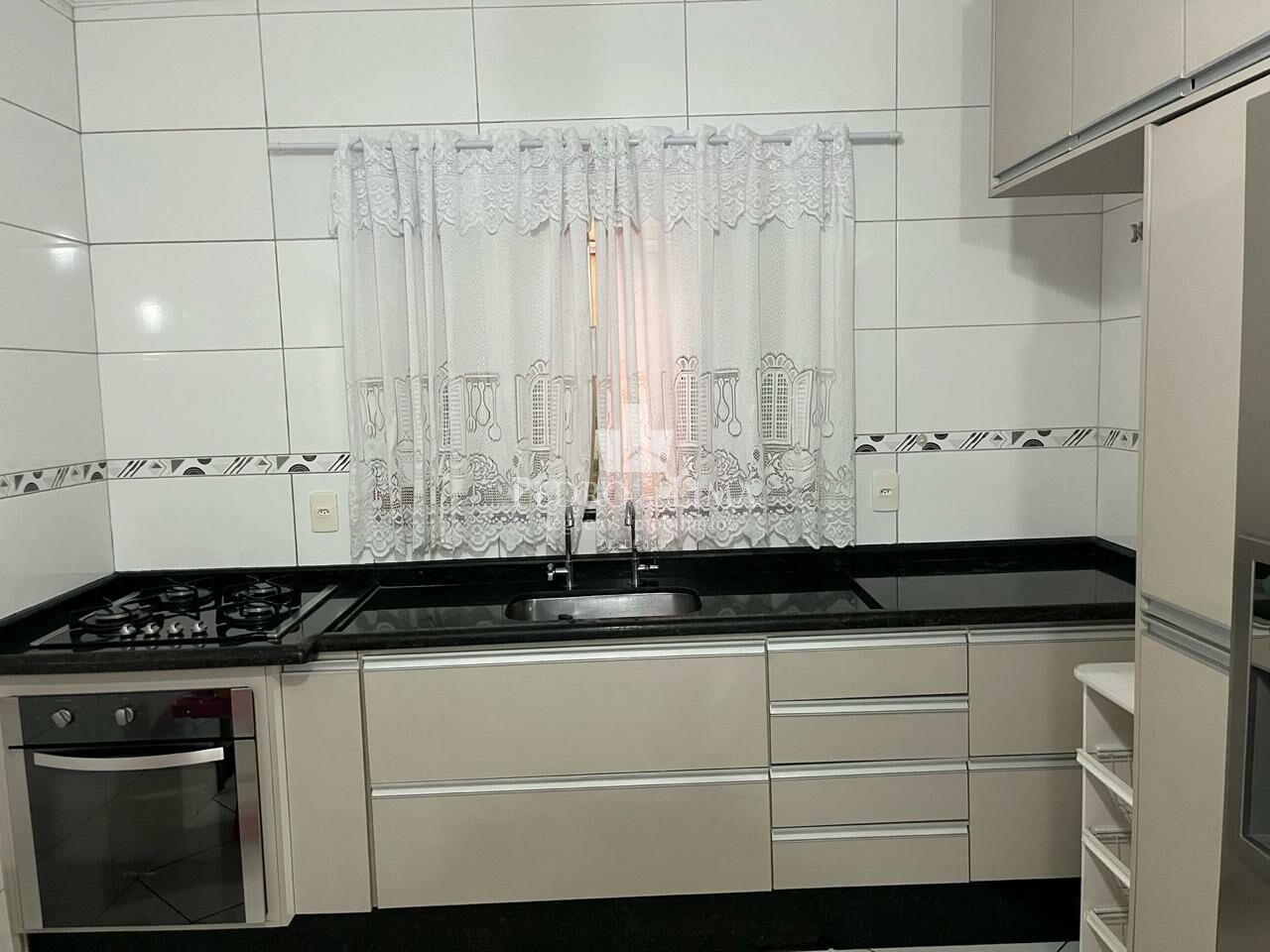 Sobrado em Condominio Fechado - 3 Quartos - 2 Vagas