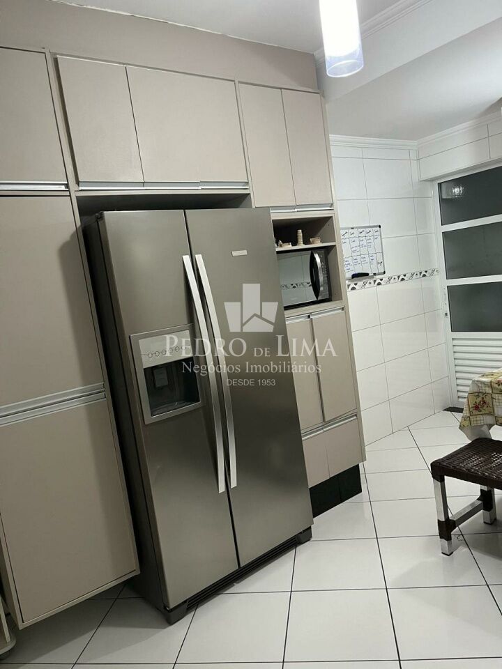 Sobrado em Condominio Fechado - 3 Quartos - 2 Vagas