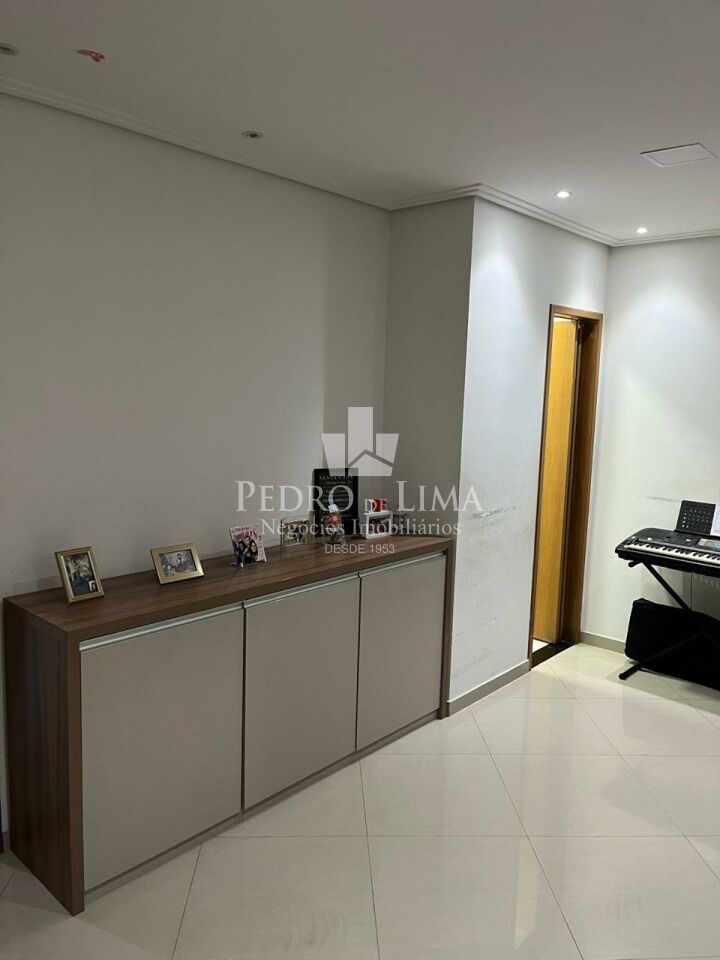 Sobrado em Condominio Fechado - 3 Quartos - 2 Vagas