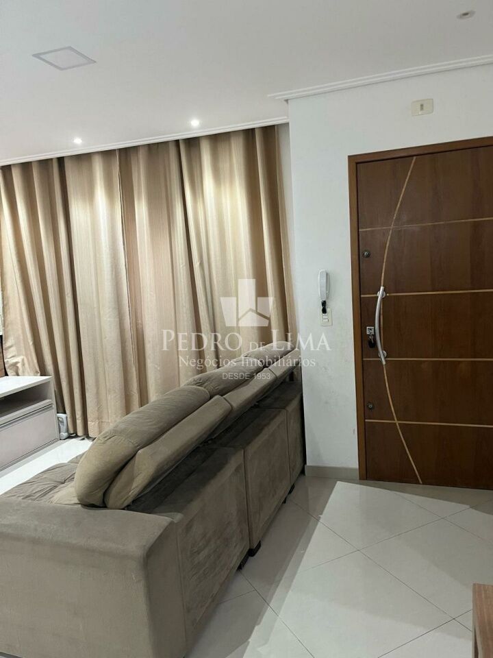 Sobrado em Condominio Fechado - 3 Quartos - 2 Vagas