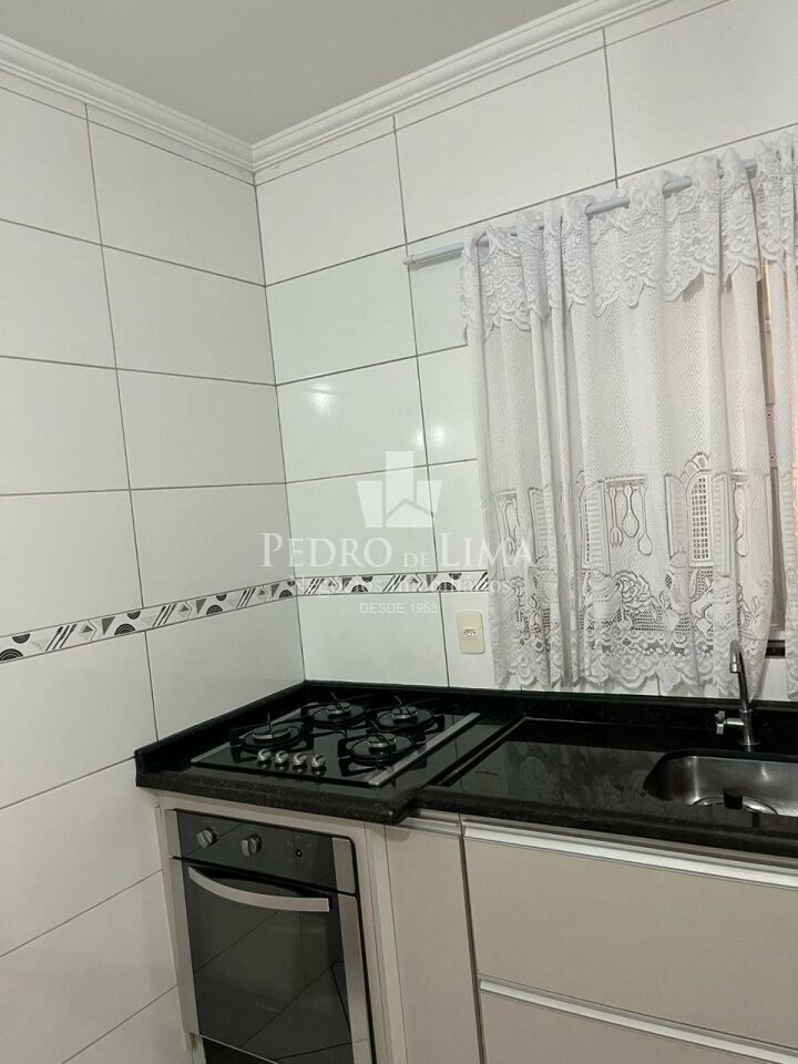 Sobrado em Condominio Fechado - 3 Quartos - 2 Vagas