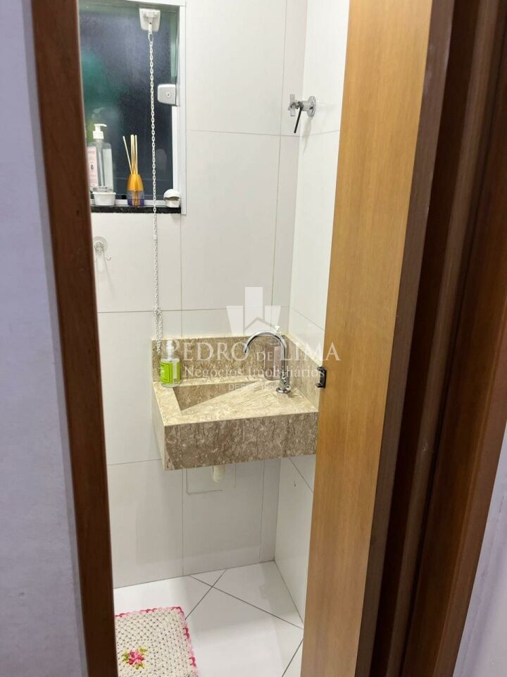 Sobrado em Condominio Fechado - 3 Quartos - 2 Vagas