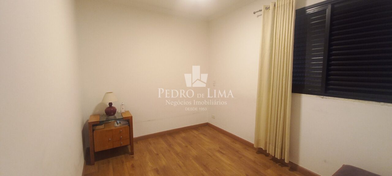Apartamento 3 quartos, 1 suíte, 2 vagas - Condomínio Edifício Del Belvedere - Água rasa