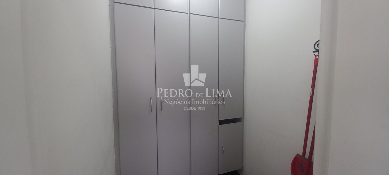 Apartamento 3 quartos, 1 suíte, 2 vagas - Condomínio Edifício Del Belvedere - Água rasa