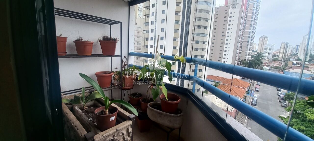 Apartamento 3 quartos, 1 suíte, 2 vagas - Condomínio Edifício Del Belvedere - Água rasa