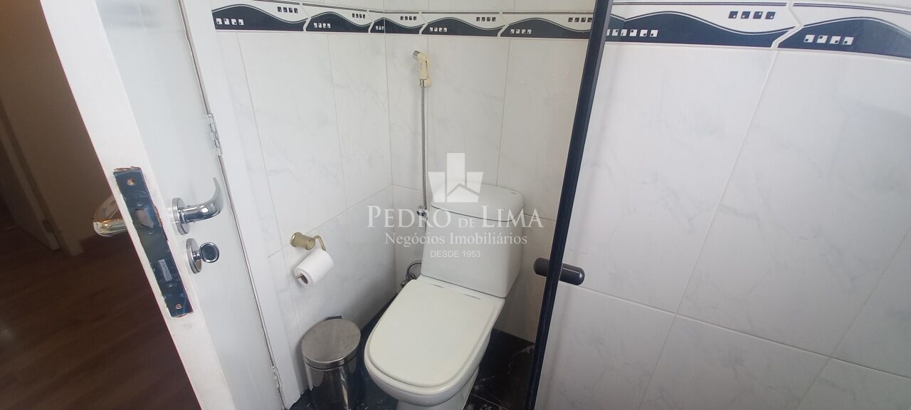 Apartamento 3 quartos, 1 suíte, 2 vagas - Condomínio Edifício Del Belvedere - Água rasa