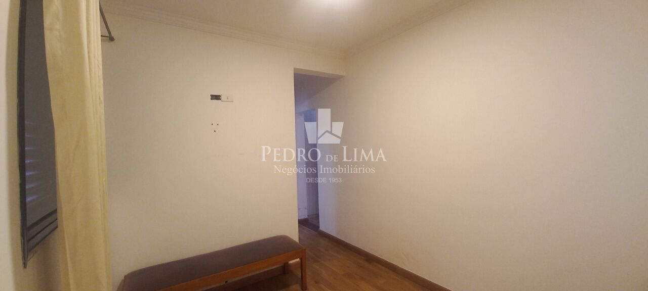 Apartamento 3 quartos, 1 suíte, 2 vagas - Condomínio Edifício Del Belvedere - Água rasa
