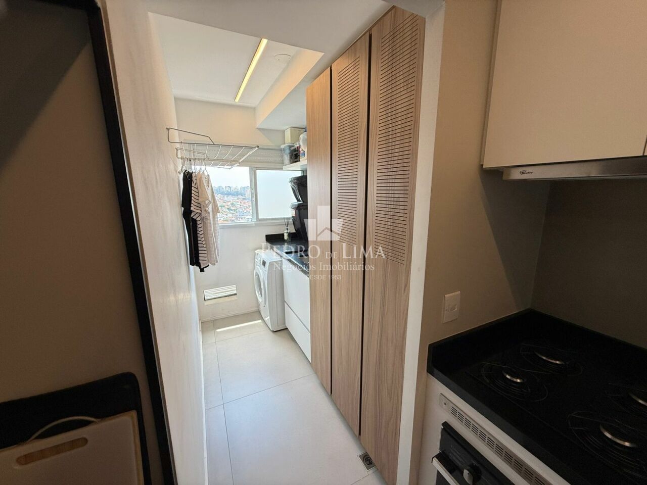 Condomínio Residencial Vila Ema _ Apartamento com 2 quartos 1 suíte, 2 vaga, 60 m² 