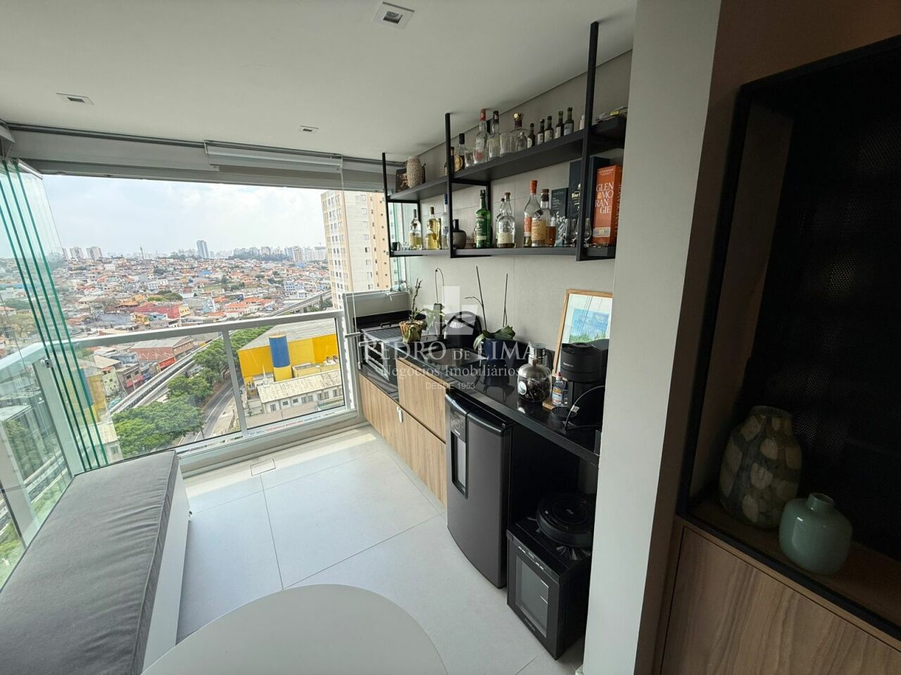 Condomínio Residencial Vila Ema _ Apartamento com 2 quartos 1 suíte, 2 vaga, 60 m² 