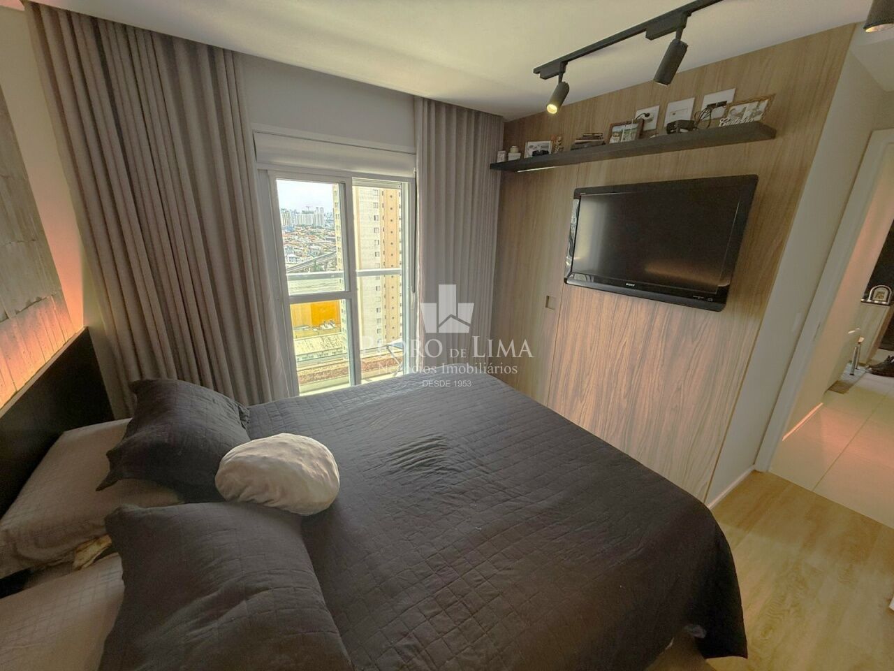 Condomínio Residencial Vila Ema _ Apartamento com 2 quartos 1 suíte, 2 vaga, 60 m² 