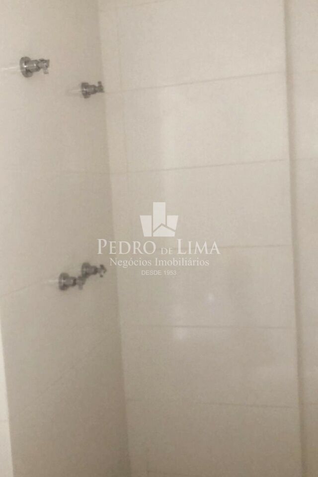 Siver Resort Apartamento 30 m²  1 quarto _  1 banheiro _ 1 vaga de garagem com deposito