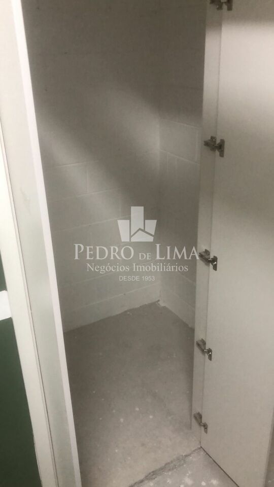 Siver Resort Apartamento 30 m²  1 quarto _  1 banheiro _ 1 vaga de garagem com deposito