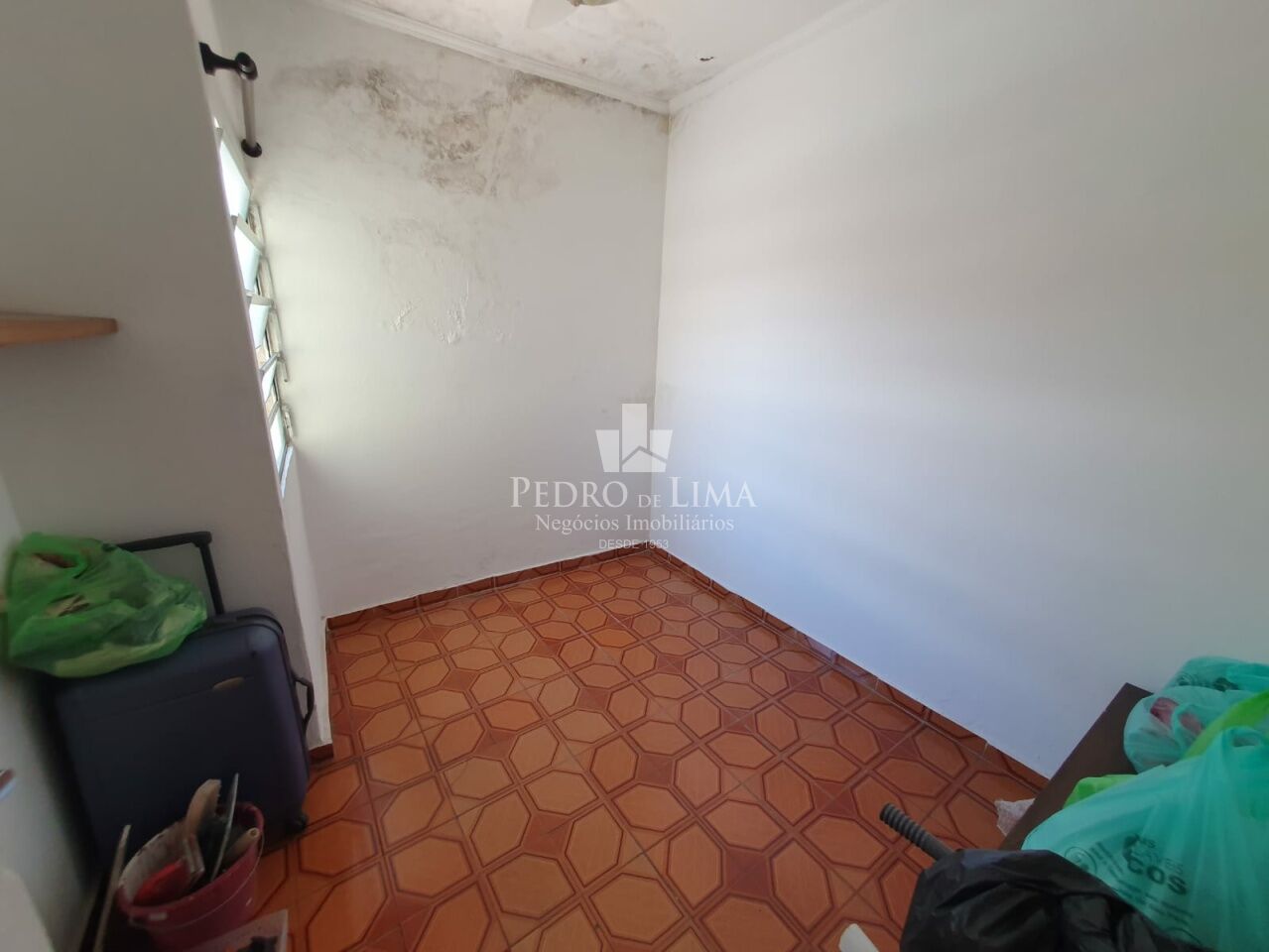 Casa térrea bem localizada  na Vila Mafra, terreno de 200m2 sendo 8x25 e 135m2 de área construída.