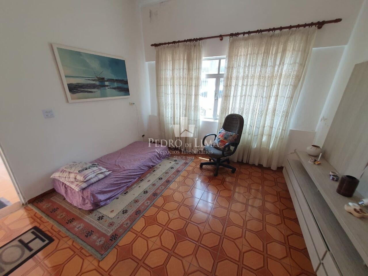 Casa térrea bem localizada  na Vila Mafra, terreno de 200m2 sendo 8x25 e 135m2 de área construída.