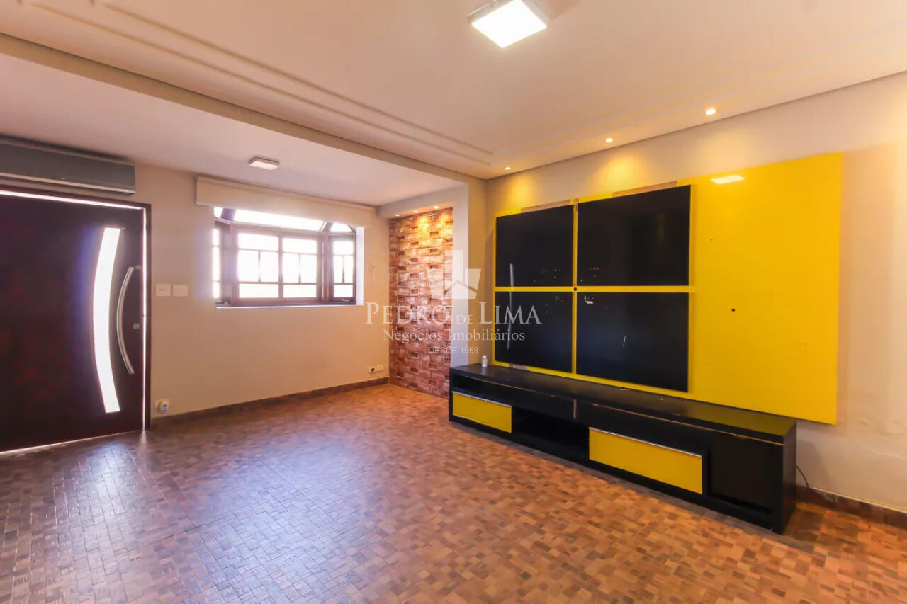 imagem do imovel Casa de vila 3 dormitorios  sendo 1 suite / edicula  5 vagas de garagem na Mooca ref: TP29954