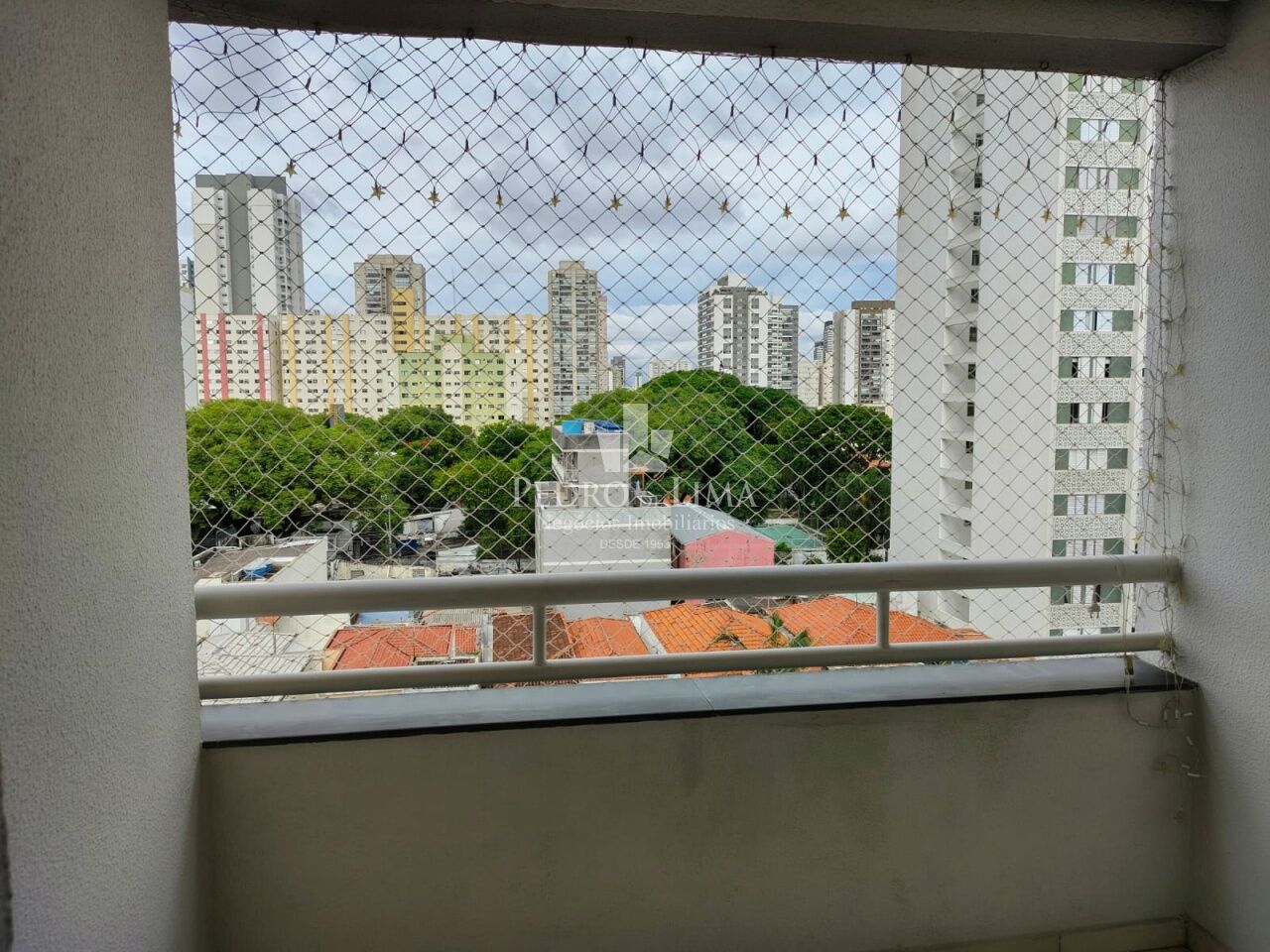 Edifício Residencial Itapema 2 dormitorios sendo 1 suite, 1 banheiro social, 1 vaga de garagem
