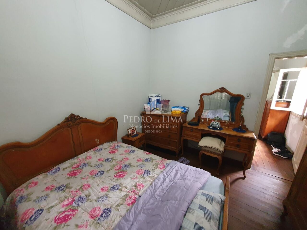 Terreno com casa térrea antiga no Tatuapé, Ideal para reformar ou construir.