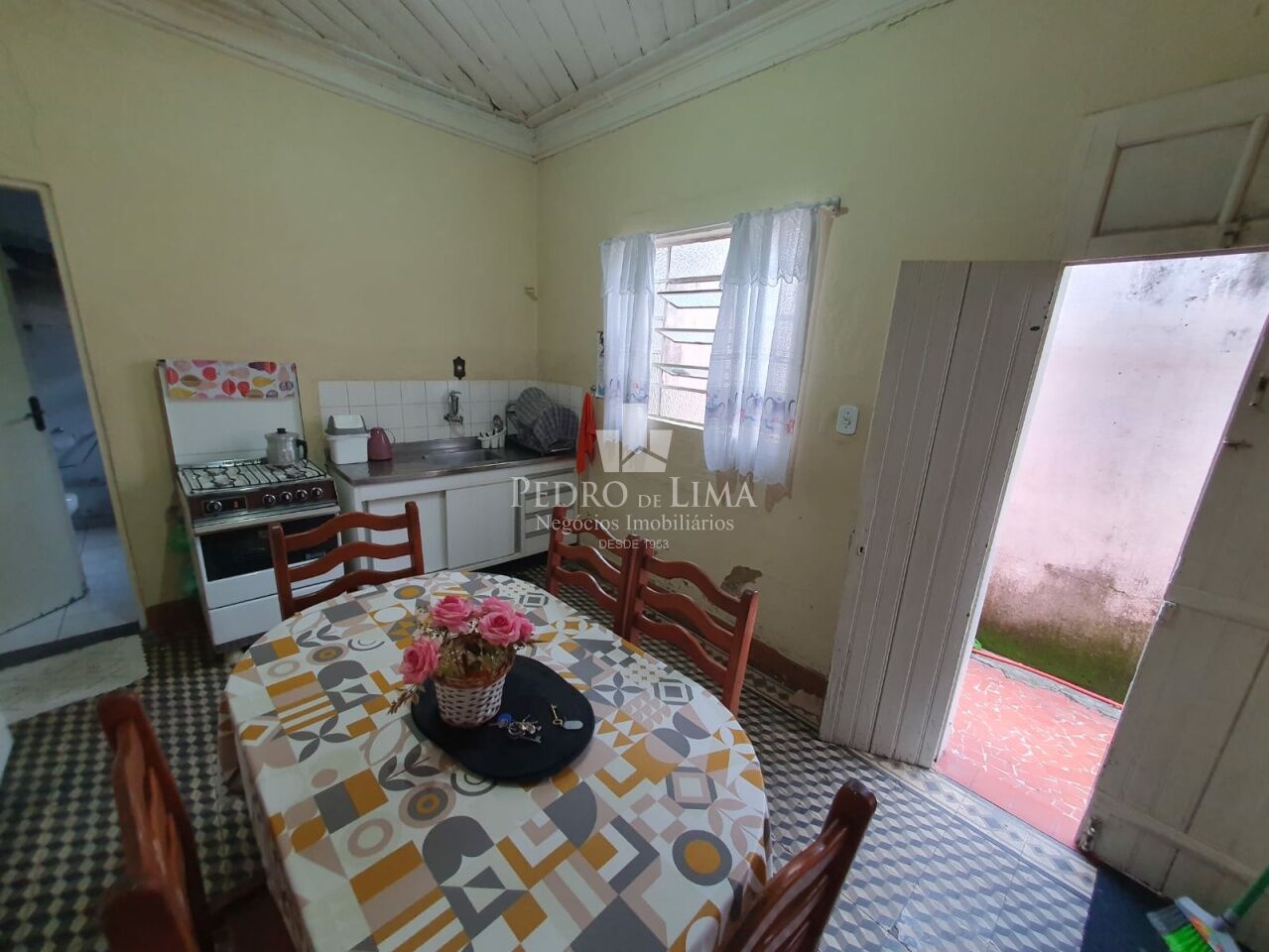 Terreno com casa térrea antiga no Tatuapé, Ideal para reformar ou construir.