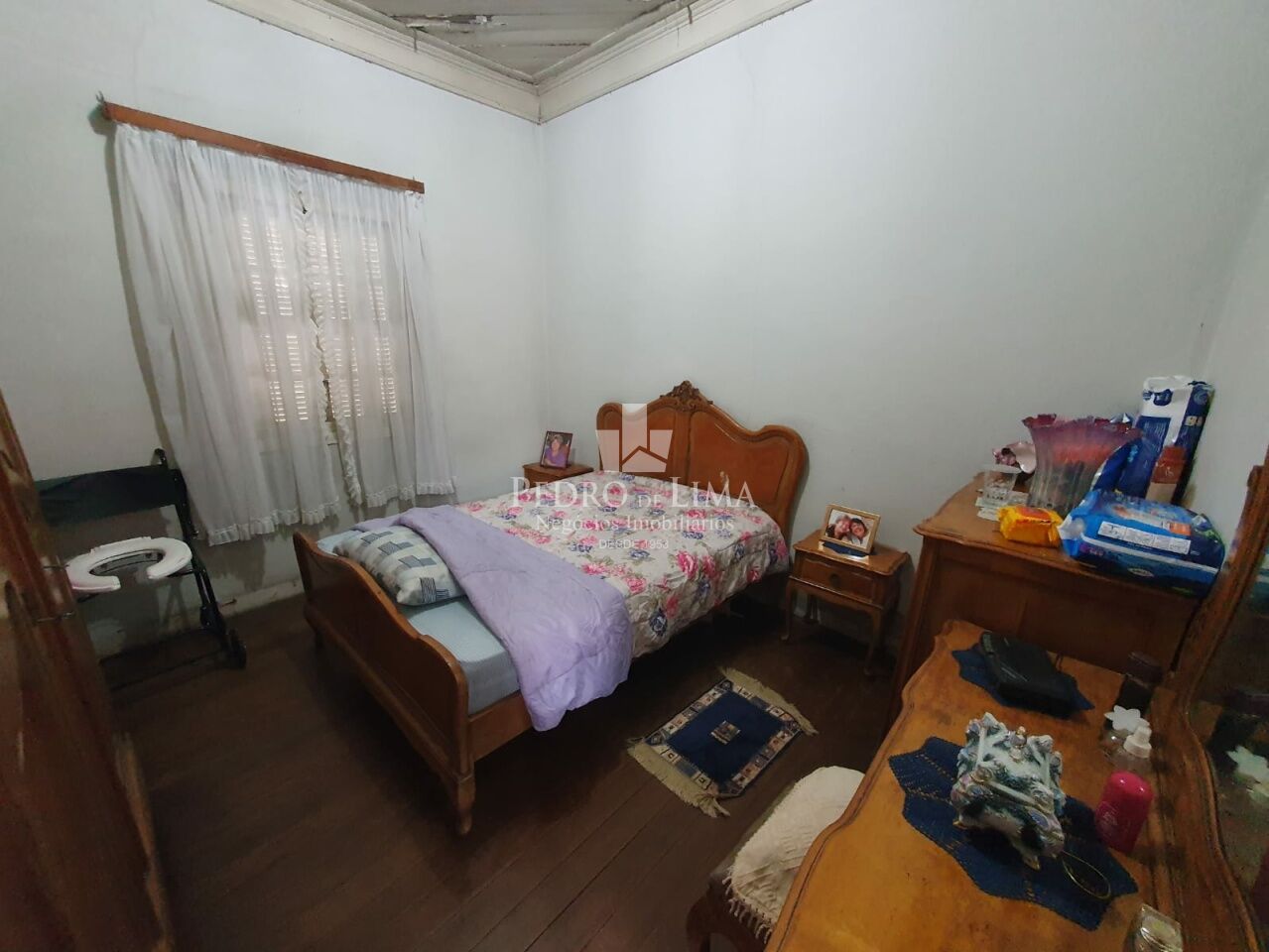 Terreno com casa térrea antiga no Tatuapé, Ideal para reformar ou construir.