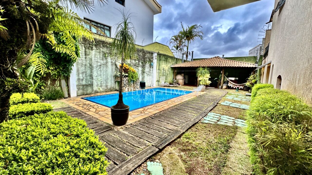 imagem do imovel Sobrado frontal, 3 dormitórios, 3 suítes, 6 vagas, Jardim Textil ref: TP29988