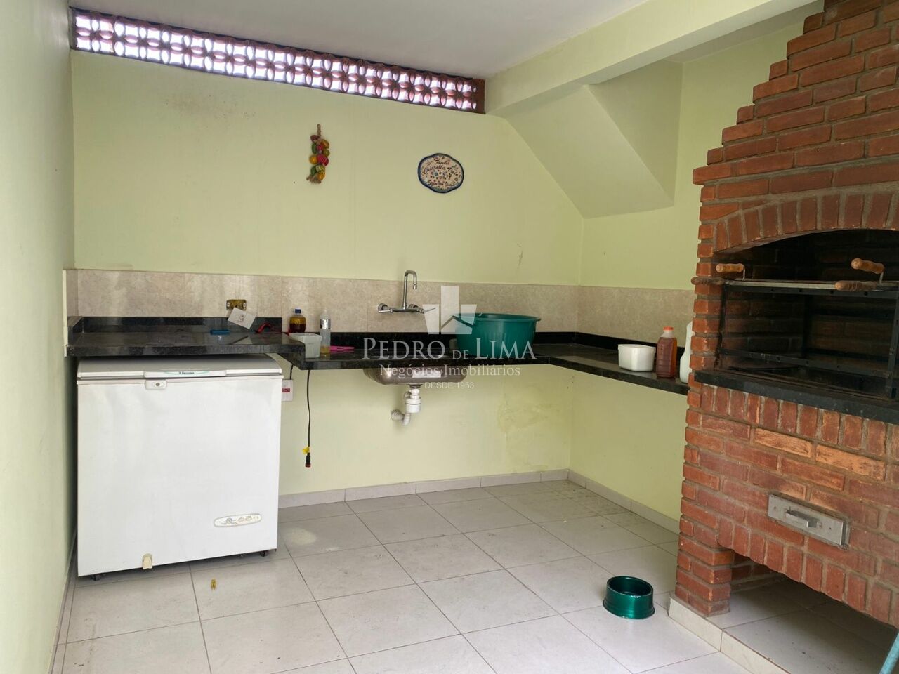 Sobrado Tatuapé 188 mts 4 suítes ,sala,copa ,churrasqueira ,vaga para 2 carros