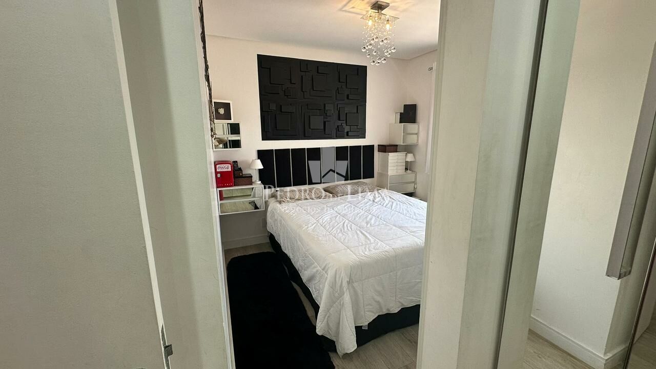 Apartamento na Vila Formosa, 110m2, 2 suítes, varanda gourmet, 2 vagasde garagem.