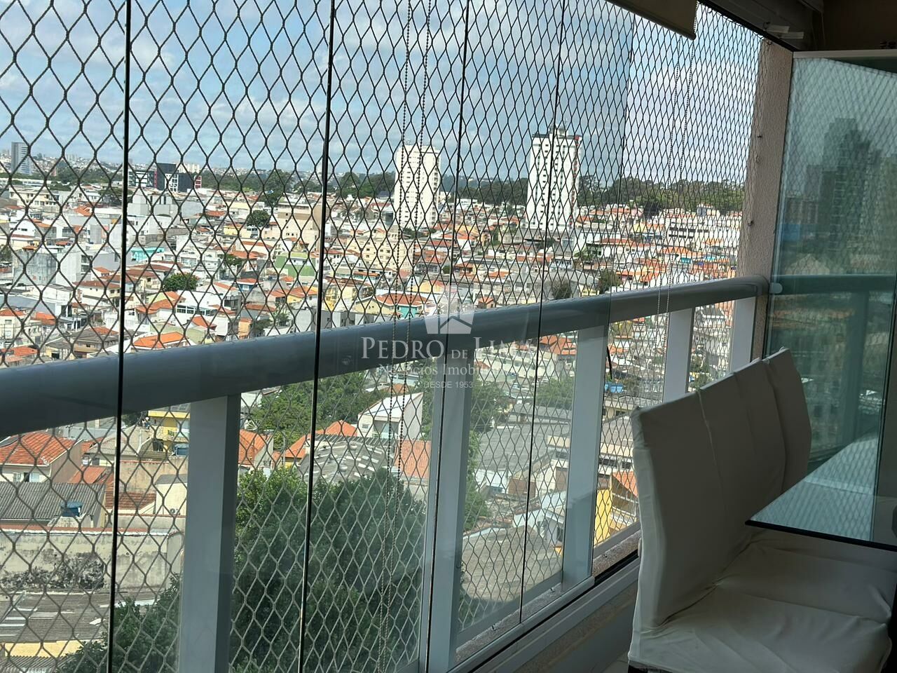 Apartamento na Vila Formosa, 110m2, 2 suítes, varanda gourmet, 2 vagasde garagem.