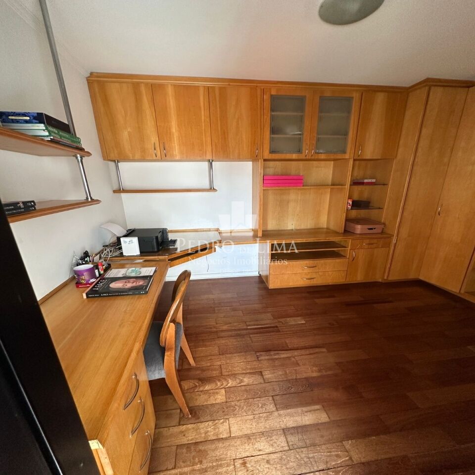 Apartamento 3 quartos, 2 vagas no Anália Franco. Condomínio Firenze & Venezia.