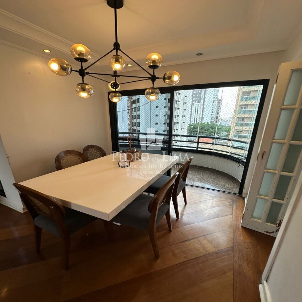 Apartamento 3 quartos, 2 vagas no Anália Franco. Condomínio Firenze & Venezia.