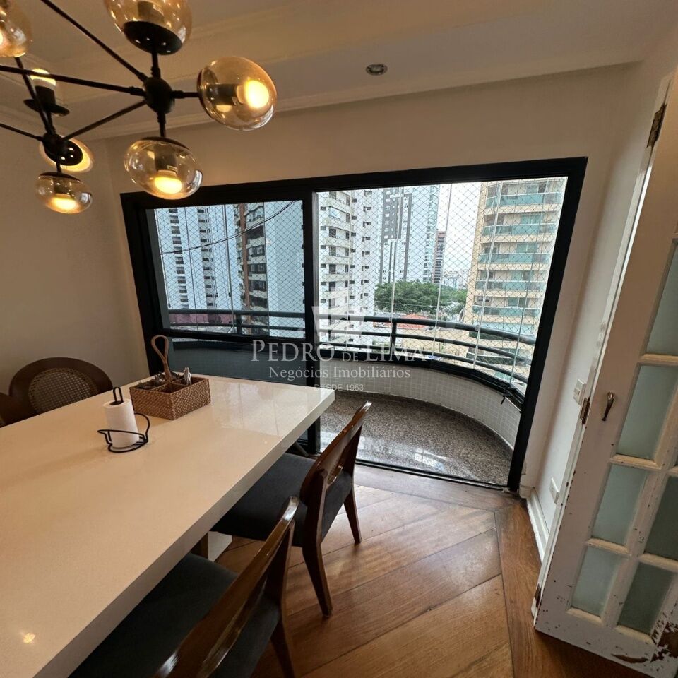 Apartamento 3 quartos, 2 vagas no Anália Franco. Condomínio Firenze & Venezia.